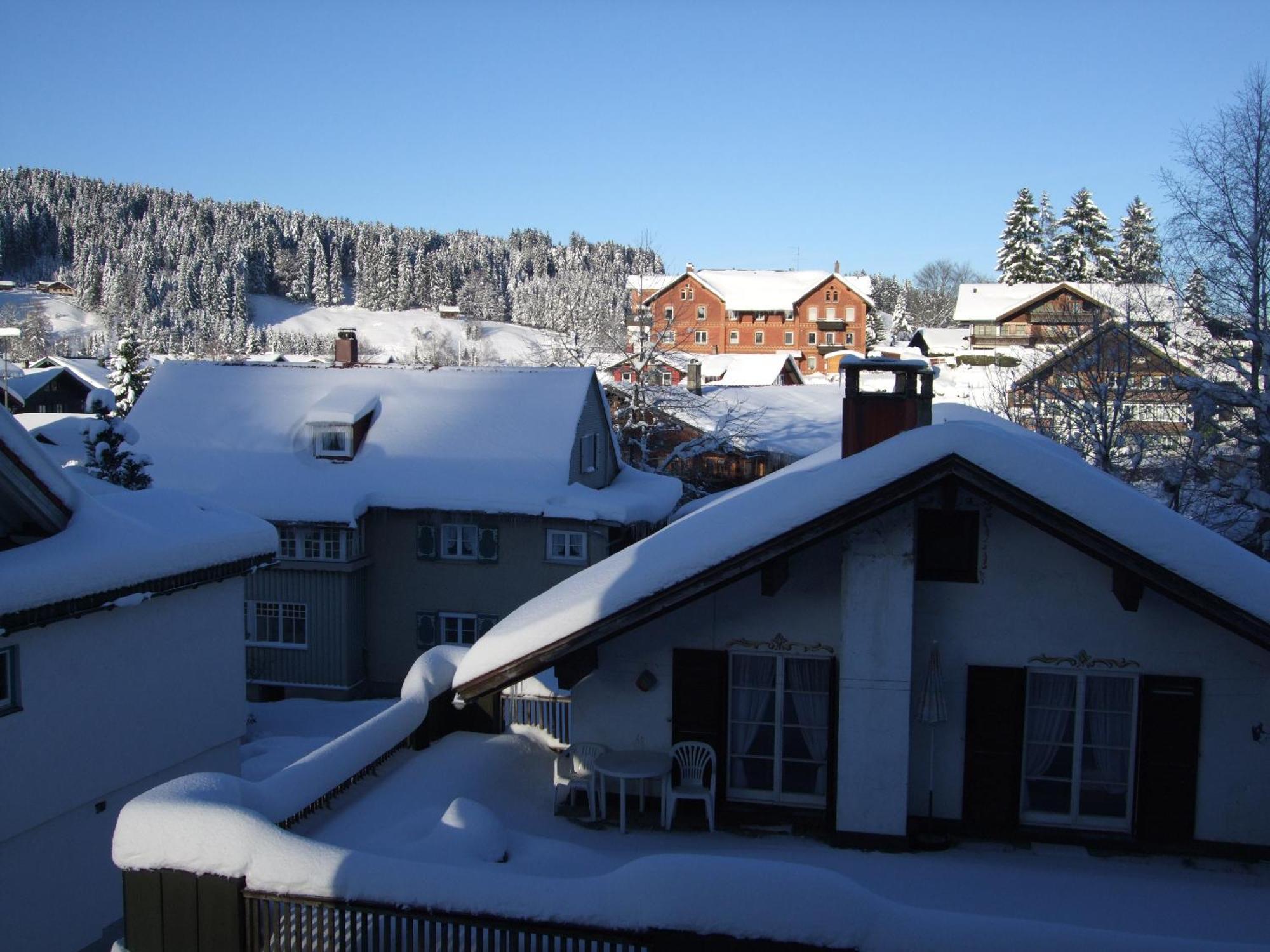 Allgaeu Vibes - Fusslaeufige Erreichbarkeit Vom Bahnhof, Mit Aussicht, Wettergeschuetzter Balkon اوبرستوفن المظهر الخارجي الصورة
